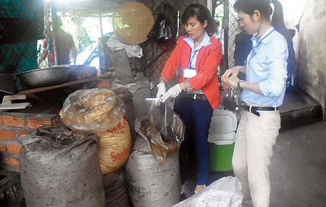 Phát hiện cơ sở chế biến cà phê “bẩn” tại Nha Trang