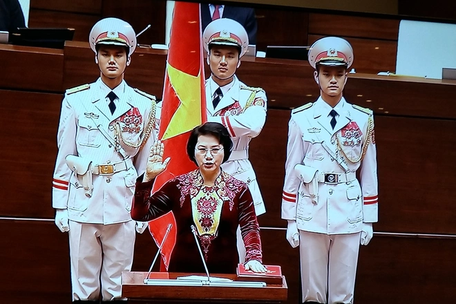 Bà Nguyễn Thị Kim Ngân làm nữ Chủ tịch Quốc hội đầu tiên