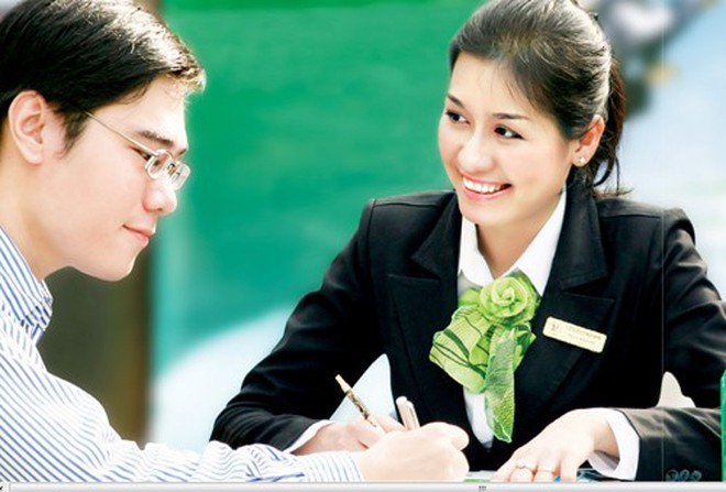 Đừng tưởng cứ làm ngân hàng là lương cao!