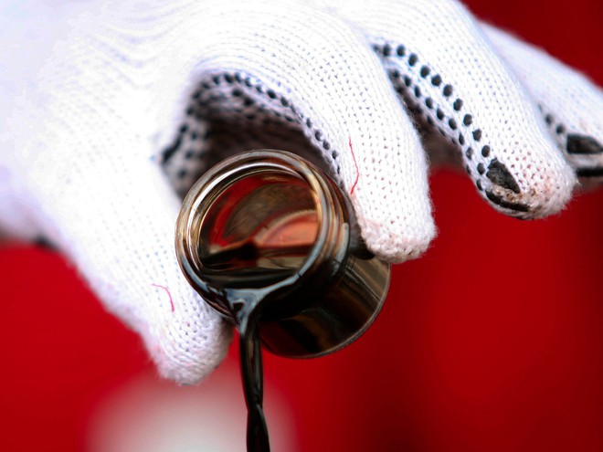 ​4 lý do cho thấy giá dầu đã chạm đáy
