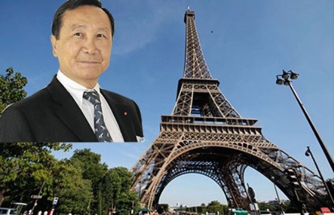 Triệu phú gốc Việt mua tháp Eiffel