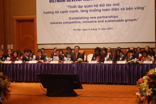 Thủ tướng: Năm 2014 – 2015 sẽ bán cổ phần của 4 trong 5 NHTMNN đã cổ phần hóa