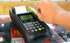 NHNN yêu cầu đẩy mạnh phát triển thanh toán thẻ qua POS