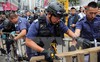 Cảnh sát Hong Kong bắt người biểu tình phản đối du khách đại lục