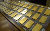 Sụt mạnh, giá vàng lùi về sát 34 triệu đồng/lượng
