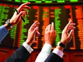 REE tăng trần lên cao nhất 5 năm, dòng tiền nội đẩy Vn-Index vượt 500 điểm