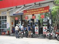 Xăng dầu: Thuế cao, dân thiệt