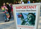 Chính phủ Mỹ đóng cửa, cả thế giới lo... bệnh!