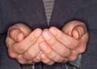‘Ăn xin’ quyên tiền cho công chức chính phủ Mỹ