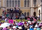 Biểu tình Thái Lan: Vào dinh thủ tướng để ... chụp hình