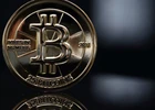 Giá Bitcoin tiếp tục giảm 20%