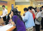 Thái Lan: Ồ ạt rút tiền khỏi ngân hàng quản lý trợ cấp giá gạo