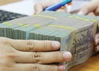 5 tháng, chi 38,3 nghìn tỷ đồng để trả nợ và viện trợ