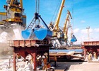 Nhập siêu 1,2 tỷ USD trong tháng 5