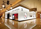 Vị thế của Louis Vuitton lung lay