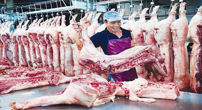 Hàng tết không thiếu, chỉ sợ bắt tay làm giá