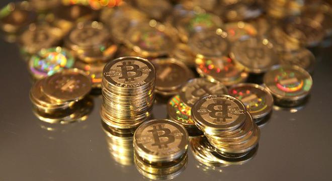 Phó Thống đốc Đào Minh Tú: Sắp có văn bản về bitcoin