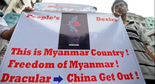 Trong các cuộc biểu tình ở Myanmar, nhiều ngôn từ phản đối mạnh mẽ nhằm vào Trung Quốc đã xuất hiện.