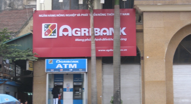 Agribank gửi gần 424.000 tỷ đồng, 14 tỷ USD và 829 triệu Euro tại các TCTD khác trái quy định