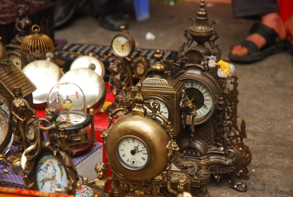Thế giới đồng hồ cổ có một không hai tại chợ Tết Hà Nội (5)