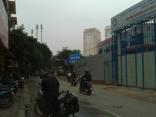 Khu chung cư nằm sau bến xe Mỹ Đình