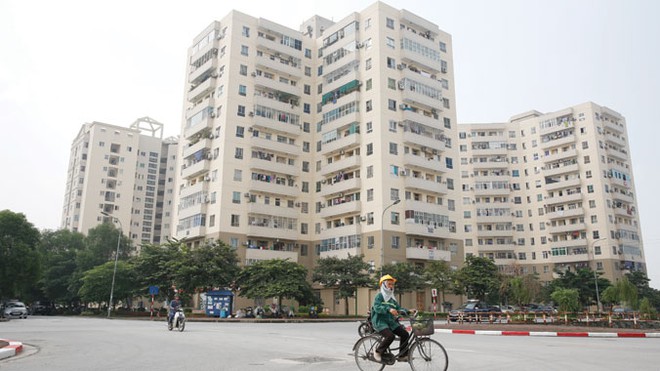 Các chung cư ở Hà Nội vẫn tồn tại nhiều bất cập. Các chung cư ở Hà Nội vẫn tồn tại nhiều bất cập.