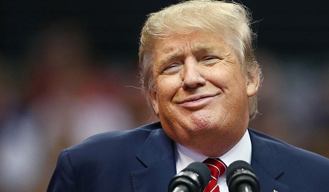 Donald Trump: Mình in được tiền mà, làm sao vỡ nợ được?