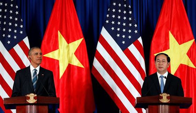 Trực tiếp: Obama đang phát biểu trước 2.000 người dân Việt Nam - ảnh 1